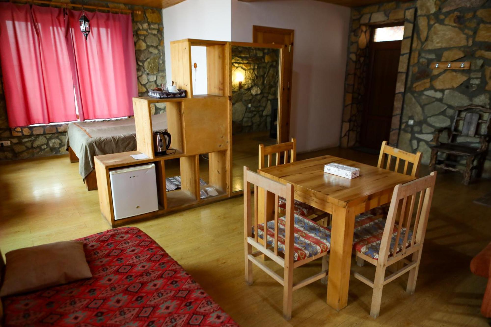 Apaga Resort Ijevan Luaran gambar
